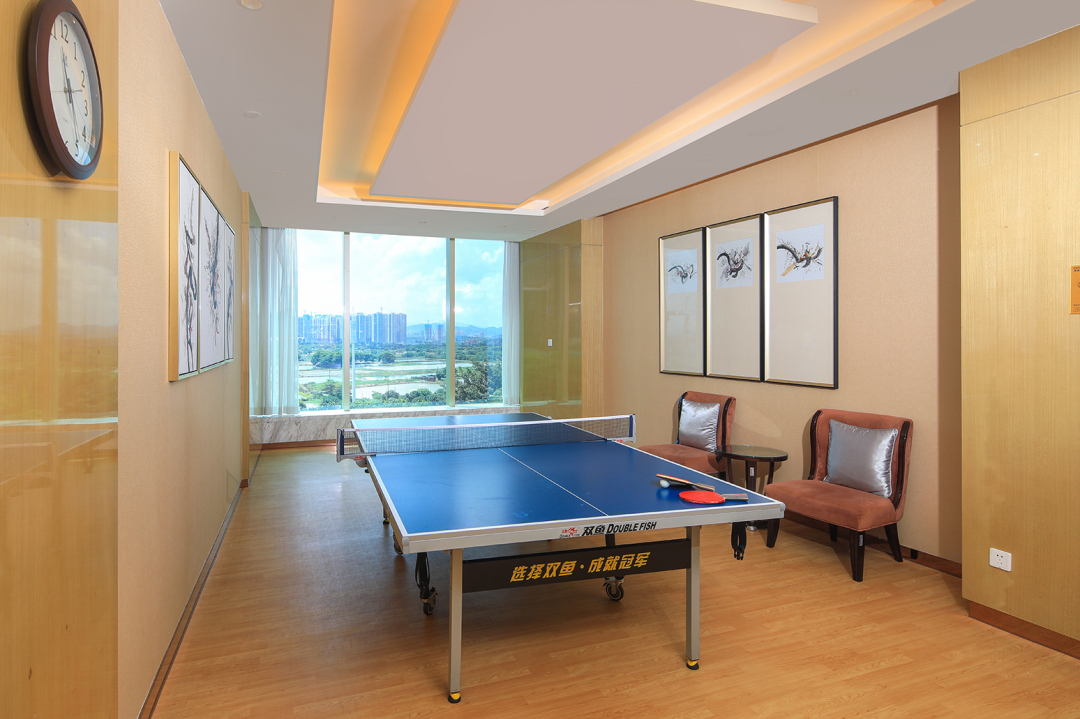 8 乒乓球室 pingpong.jpg