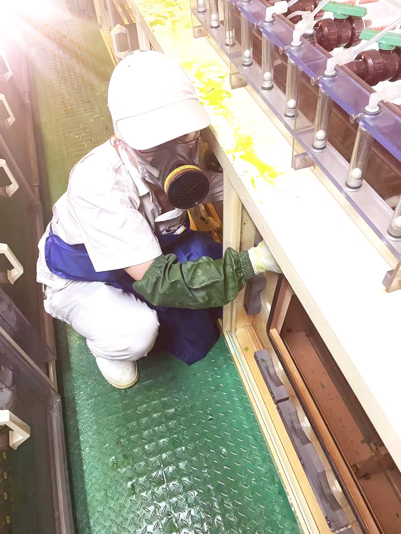 8.彭毅308286+奮斗在前線.JPG