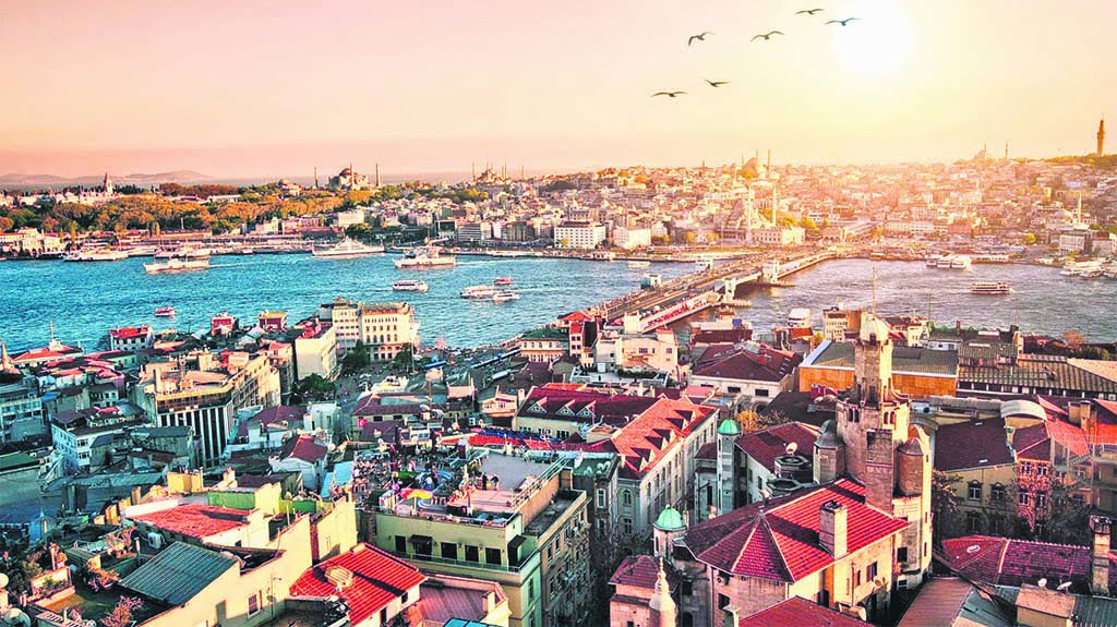 4-days-in-istanbul-with-the-perfect-4-day-itinerary-min.jpg