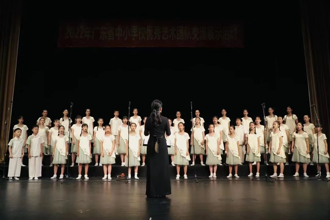 喜讯 ▏蛇口学校“五彩石”合唱团荣获第十六届中国国际合唱节一级团称号！
