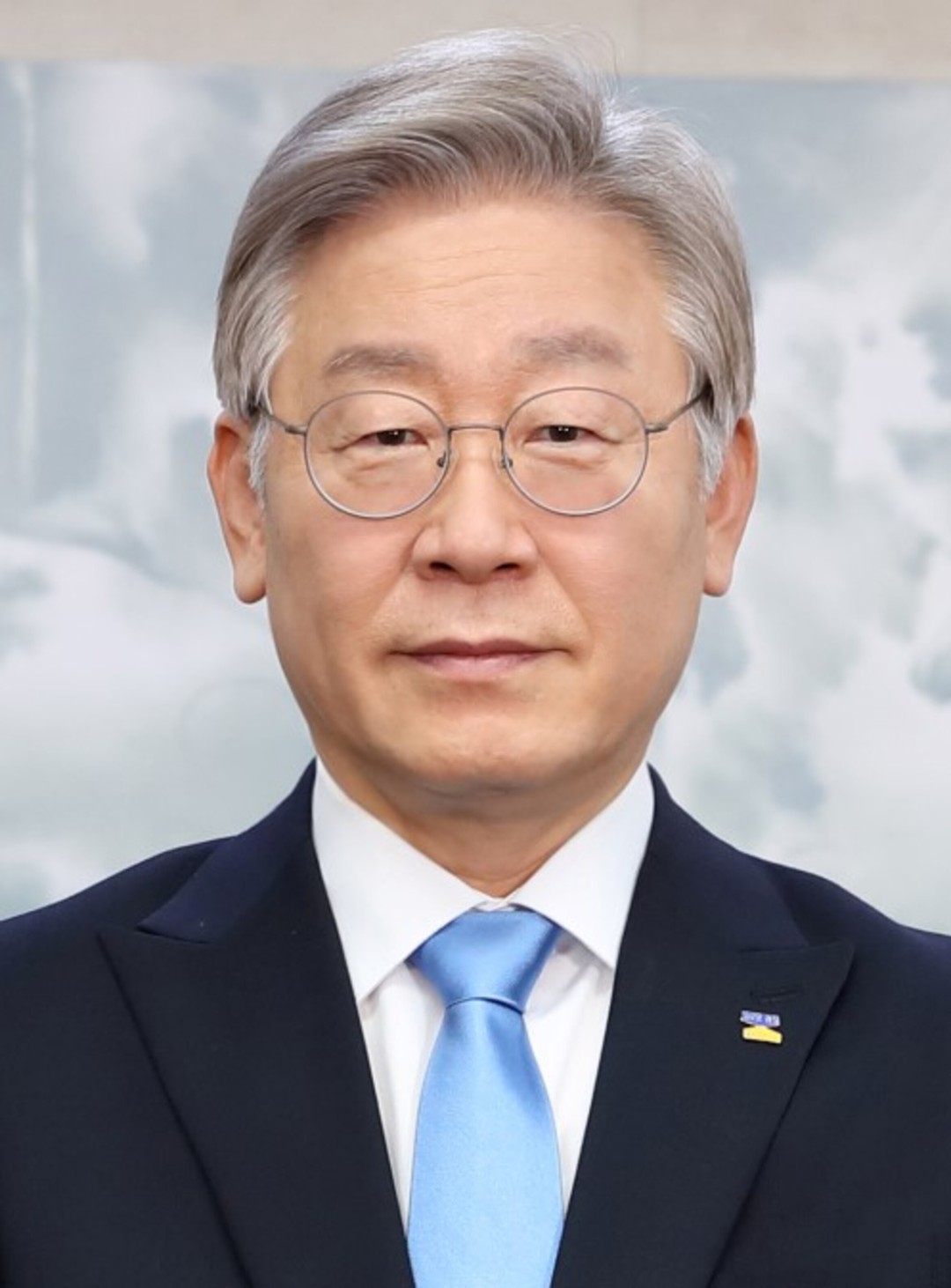 Lee_Jae-myung_presidential_candidate_portrait (1).jpg