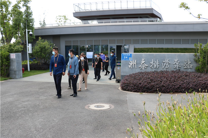 视察洲泰泵站1.JPG