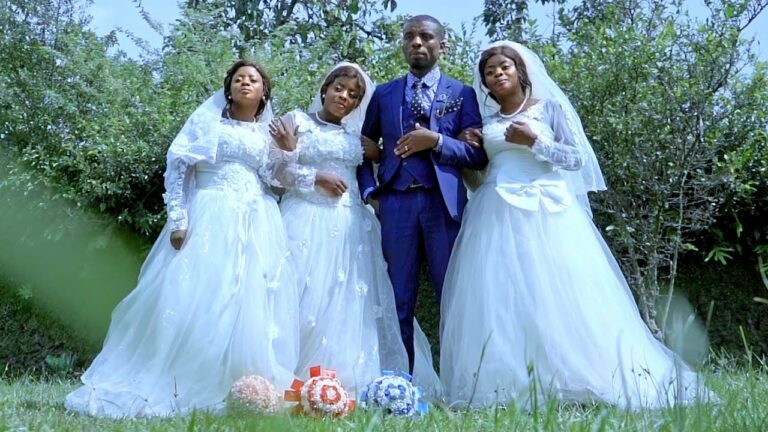 Luwizo-married-identical-triplet-sisters-Natalie-Nadege-and-Natasha-in-Congo-on-Saturday-Photo-by-Afrimax-English.jpg