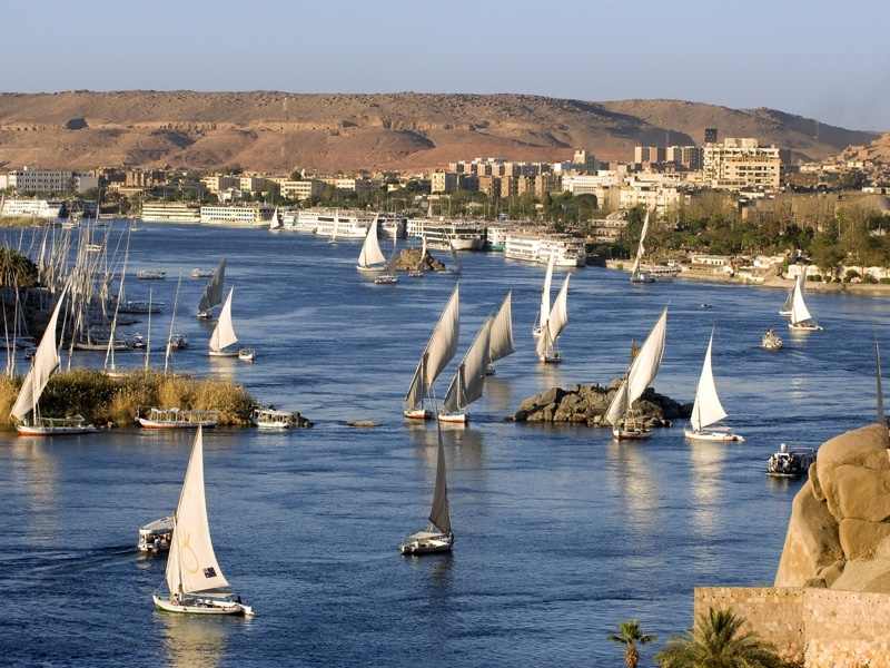 aswan.jpg