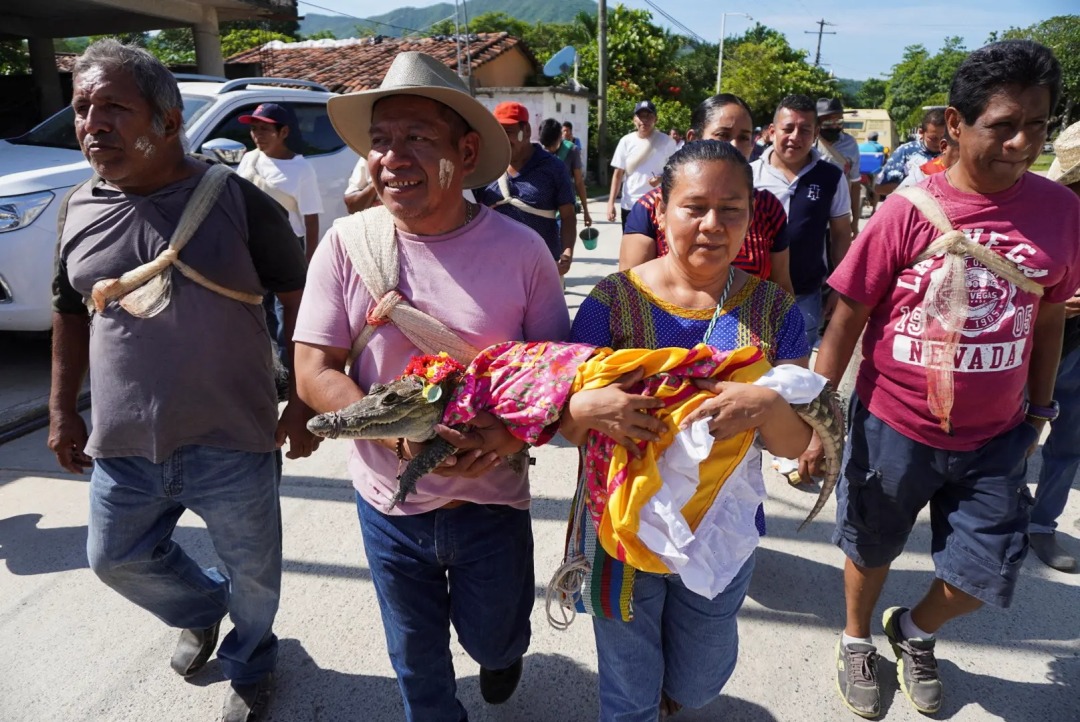 MEXICO-RITUAL_CROCODILE-WEDDING (2).jpg