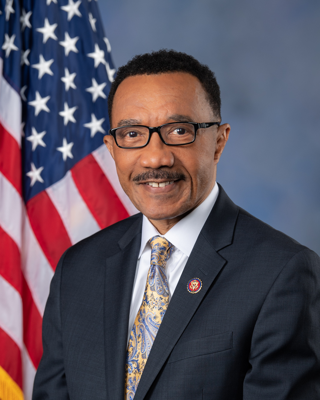 Kweisi_Mfume,_official_portrait,_116th_Congress.jpg