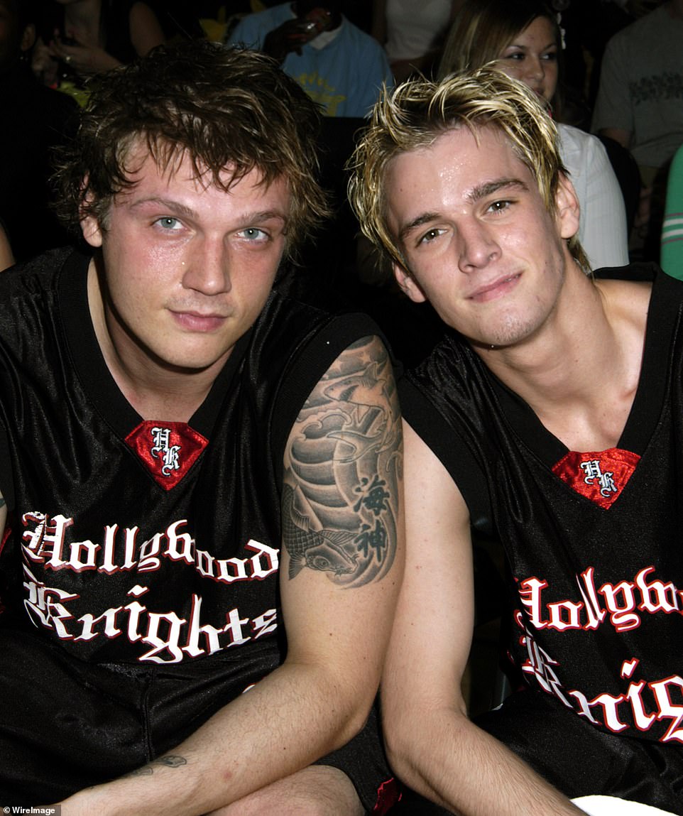 64231221-11394235-Aaron_and_Nick_in_2005_participating_in_a_celebrity_basketball_g-a-20_1667711835294.jpg