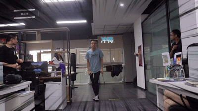 202108251057(9).gif