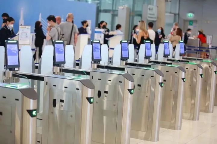 加速度！9月1日，曼谷素万机场推出自助检票值机系统