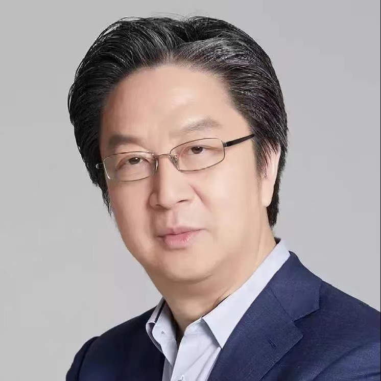 江泽飞.jpg